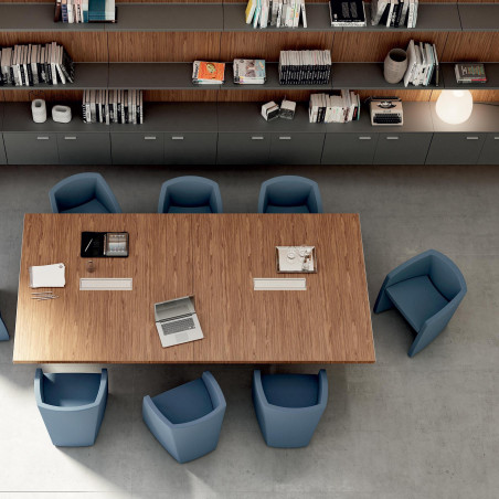 Meeting tables for every need, even with custom design