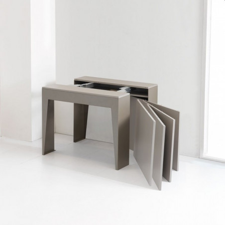 Extendable consoles: space-saving and design| Arredinitaly
