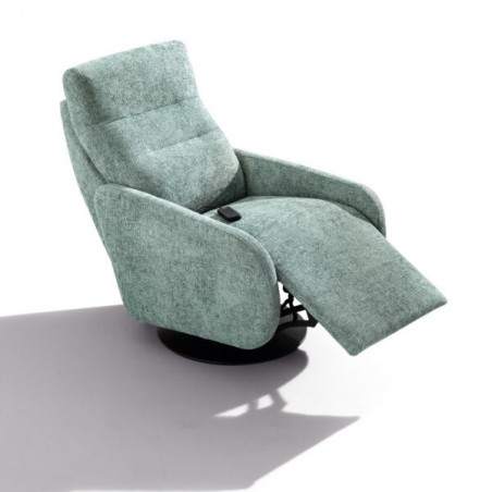 Relaxing armchairs: modern and elegant for your living room | Arredinitaly