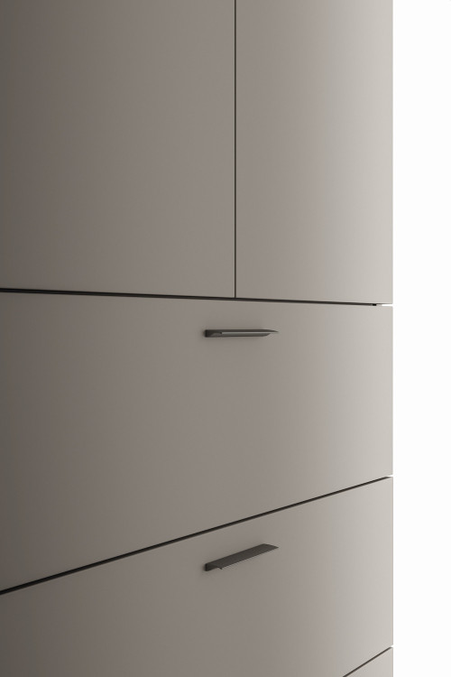 Smooth drawer with handle MNG240
